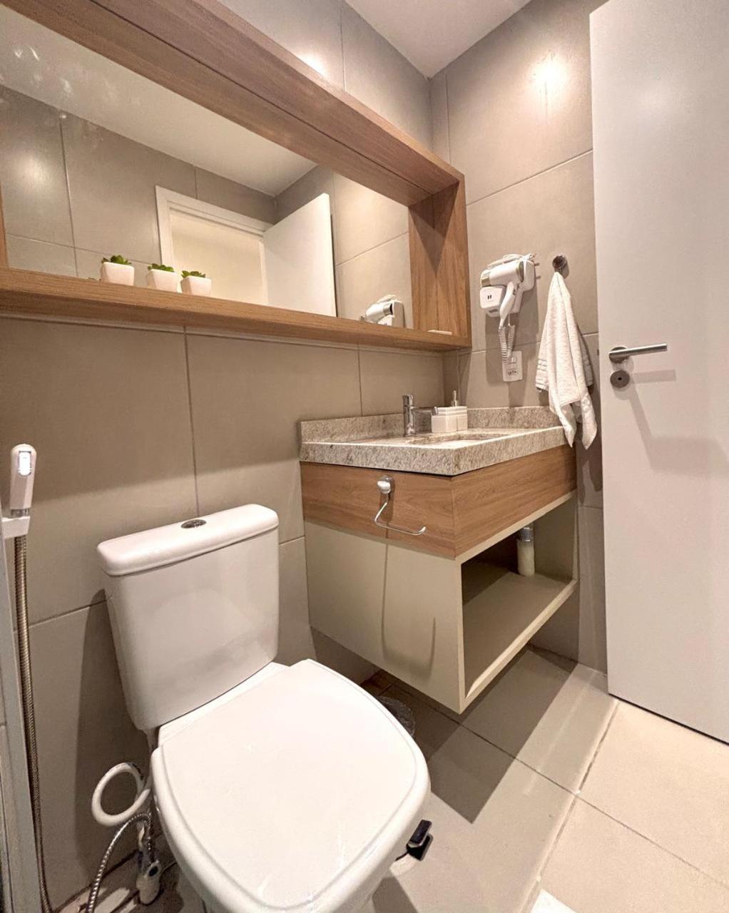 Mare Alta Hall By Aft Apartment *