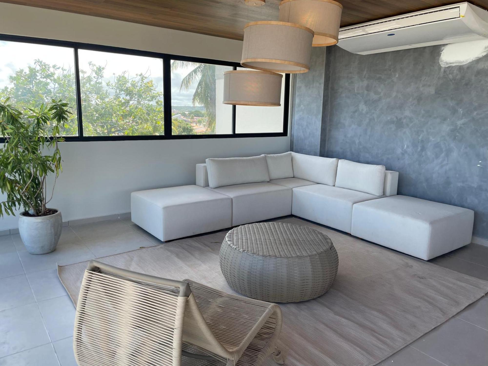 Mare Alta Hall By Aft